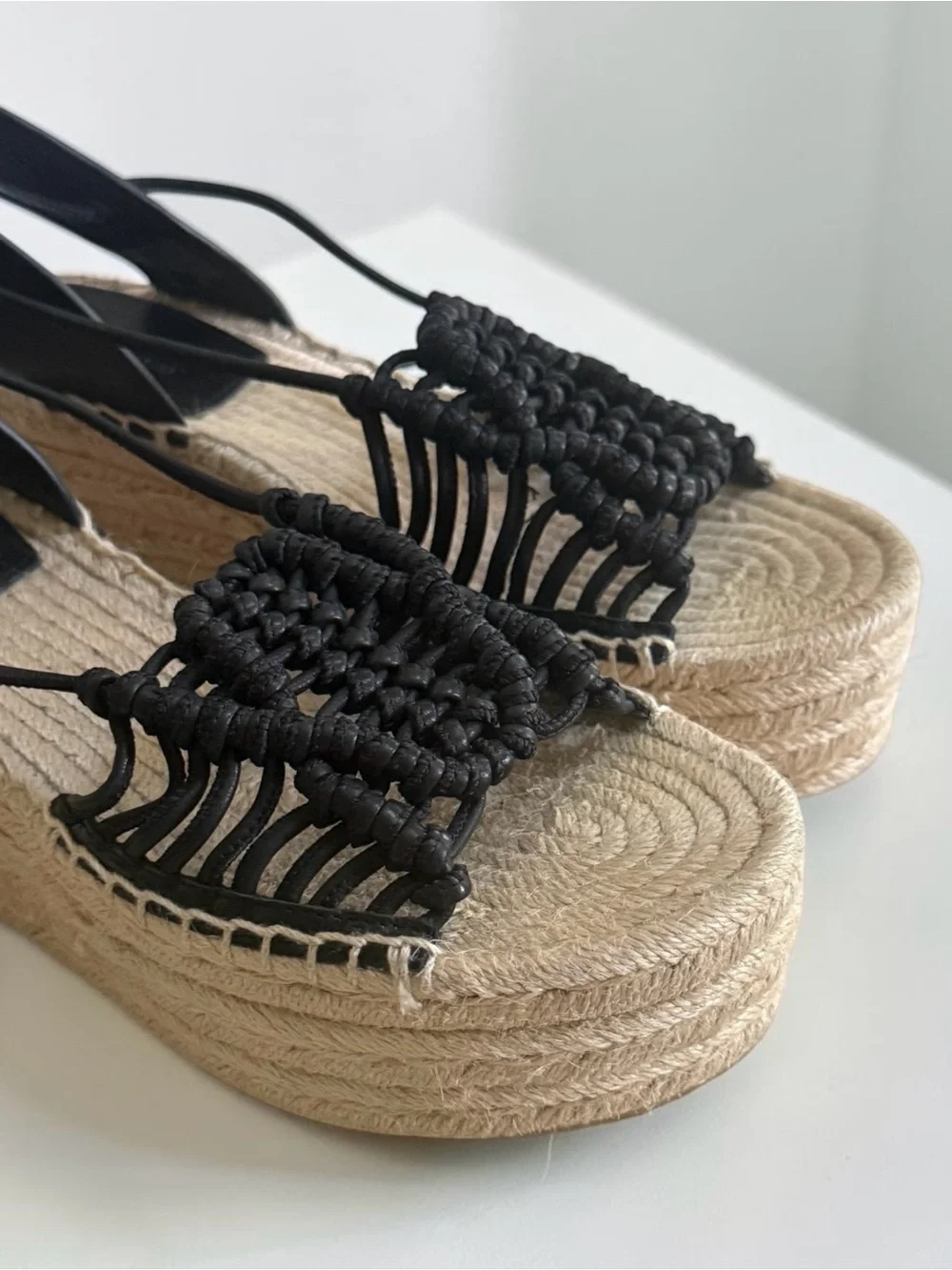 Authentic Tory Burch Black Tan Woven Platform Espadrille Sandals! Size 7 EUC!!
